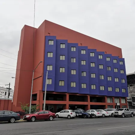 Hotel Son- Mar Monterrey Centro