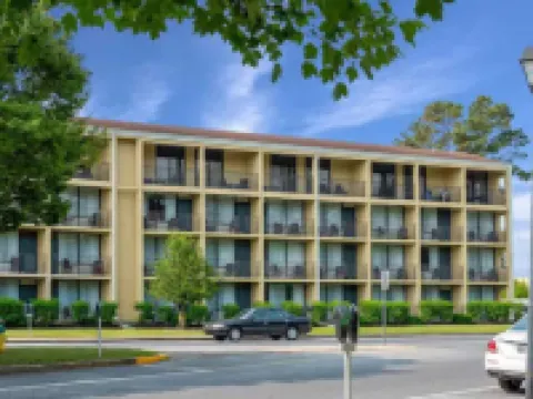 The Breakers Hotel & Suites Hotels in Sussex County