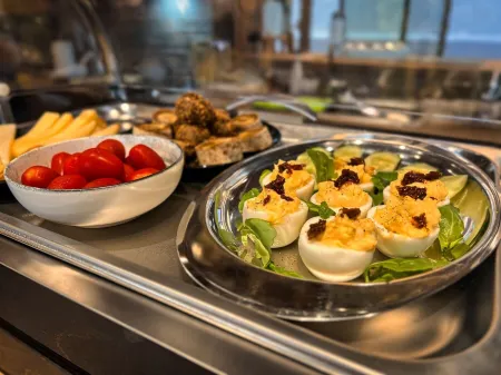 Wellnest Hotel Отели рядом с достопримечательностью «Олимпийский стадион»