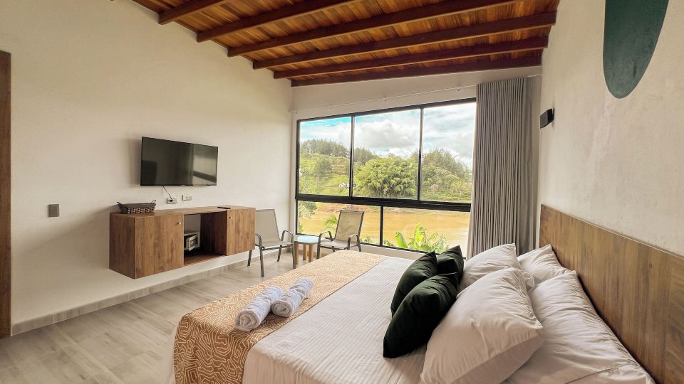 Viajero Guatapé Hostel & Lake Club