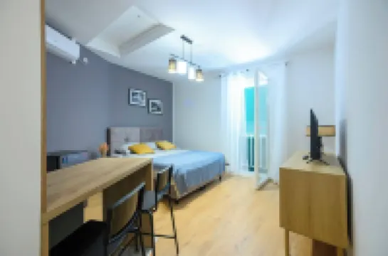 Vera Studio Deluxe with Oldtown View Hotels in 