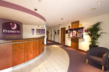 Premier Inn Southampton Airport Отели в г. Хортон Хит