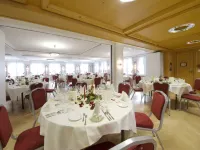 Hotel Sternen Unterwasser Hotels in Wildhaus