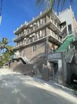 Caye Caulker Beach Hotel Hotels near Aria Kat Art