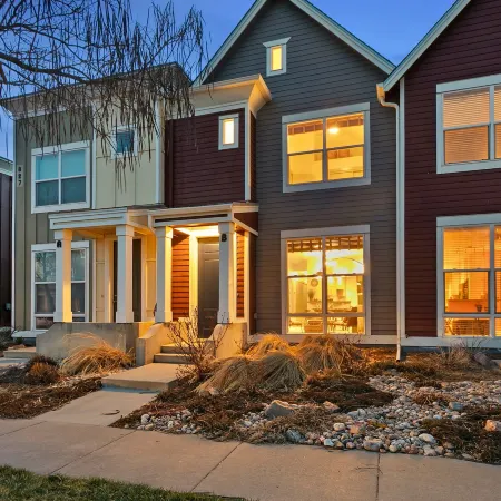 Old Town North Jewel! Near Breweries and River!