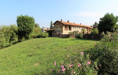 La Casa Dei Nonni House With Private Pool Torino Hotels in Brozolo