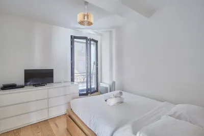 New Apartment Boulogne Facing "les Passages"