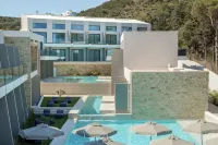 Phos Hotel Adults Only - Rooftop Pools