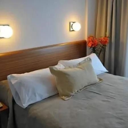 Roberta Rosa de Fontana Suites