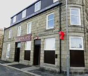 The Davron Hotel Hotels near Willows Animal Sanctuary