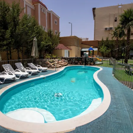 Zaman Homeland Hotel