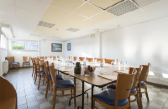 Hôtel les Gens de Mer la Rochelle - parcheggio