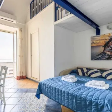 Captain Mike - de Vivo Realty Meta di Sorrento