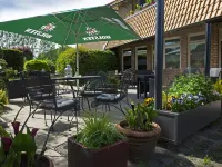 Hotel Kreuzer Hotels near Cranz