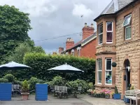 Pine Lodge Hotel & Restaurant Mansfield