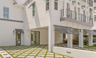 Onyx House at the Gemma