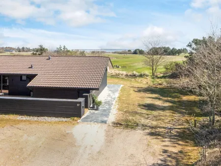 Luxury Retreat with Pool - by Traum Ferienwohnungen Отели в г. Ho