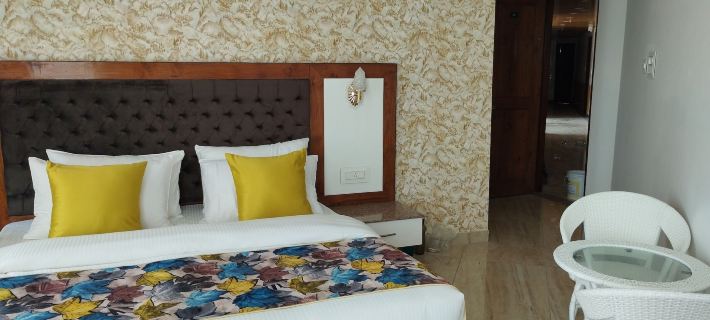 Abhilashi Inn Các khách sạn ở Quận Mandi