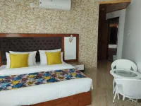 Abhilashi Inn Hotels near Gurudwara Sri Guru Gobind Singh Ji