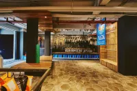 Stone Hotel Dhiffushi - bar