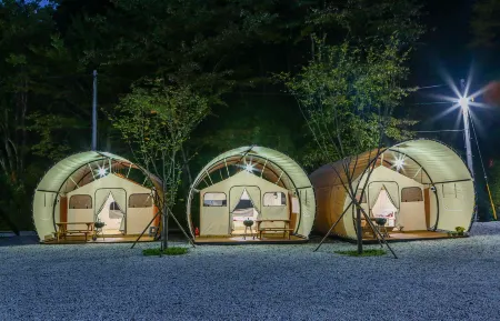 Hamyang Yongchu Glamping Pension Отели в г. Хамян