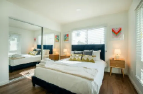 New Renovated Spacious 3 beroom 2 bath near DT Alhambra