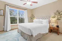 Minnesota Timber Ridge: Cottage Grove and Woodbury Suburbs of Saint Paul