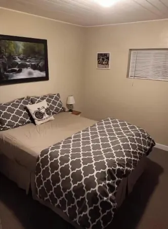 Lil-Ski-Bike-Hike-Shack!