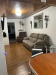 Charming Town House — 10 Minutes from the Legoland Park and Downtown