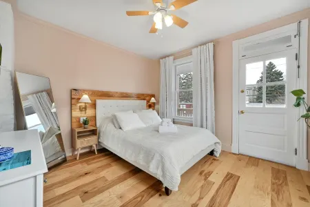 Downtown Lancaster Retreat - Amish County