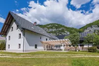 Domačija Log V Bohinju - Homestays