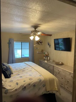 Lake Home - 2 bd rm w/dock & pier on Lake Rosalie, Lake Wales