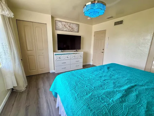 Luxury Waterfront Retreat Near Daytona Beach