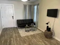 Apt #1/10 min from Refineries