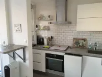 Quai honor sea view T2 4 pers redone nine port bormes swimming pool parking