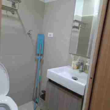 Family suite with 1 bedroom and balcony, stay with us at SMDC Shore 3 Residences Rooms