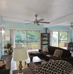 Caret Bay Tropical Hideaway Apt Hotels in West End