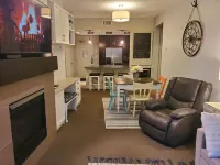 Waterfront Condo Right On Okanagan Lake Hotels in Vernon