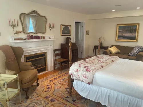 Dodds Brick House Bed & Breakfast Hotels in North Hero