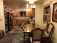 Pet Friendly, open floor plan, 2 spacious bedrooms, 10 minute walk to lake