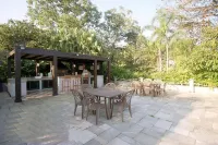 Juquehy Sea Front Condominium 84: best location