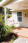 Gated Getaway in the Country Hotels near World's Smallest City Block