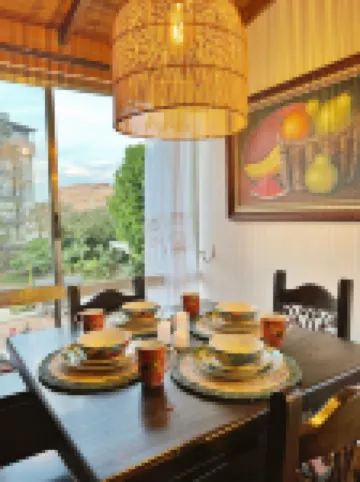 Cozy apartment just 20 minutes from the AIRPORT!