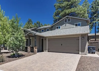 Beautiful House close to Downtown