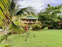 Perfect for Families, Surfers and Nature-Lovers!!