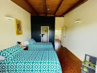 Koka Villa @ Muri Beach -Pool, Kayaks,  Location, Steps to Beach & Best Value!