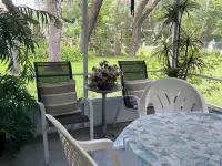 Warm and Cozy Home in Quiet Neighborhood!! LLC