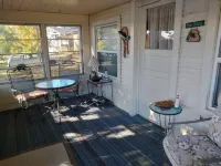 Cozy Cottage on Crooked Lake First Basin