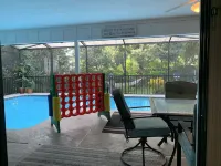 Dora Splash Pad - Pools
