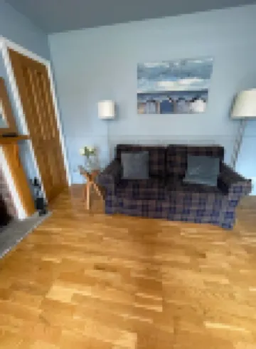 Elie Residence Studio Apartment, perfect for 2! Ground-floor.